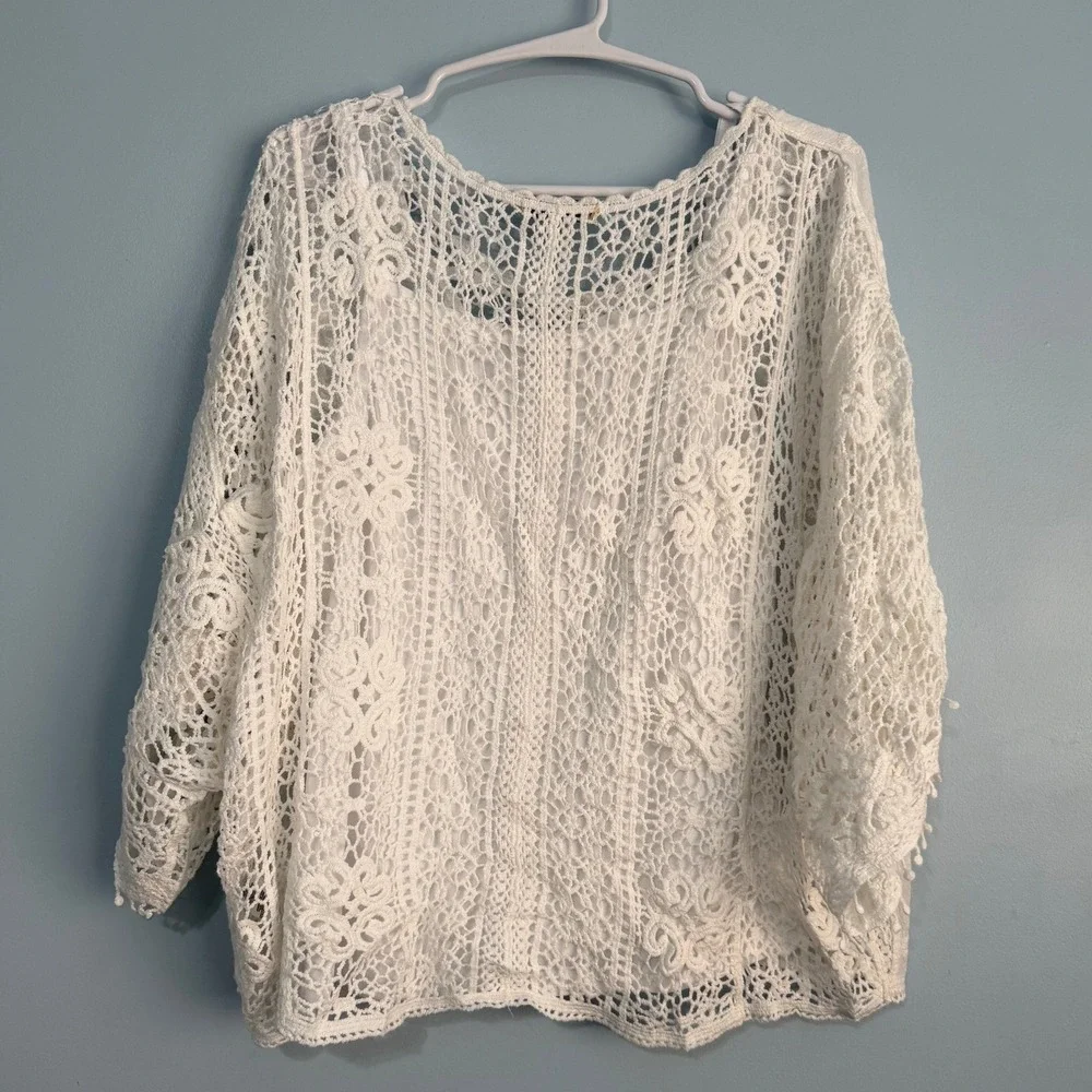 Democracy Women's M White Crochet Lace Boho Top with Camisole Liner 1074 - Picture 3 of 5